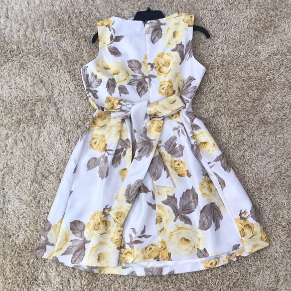 Floral Dress - Picture 2 of 2